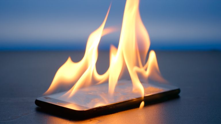 melegszik-a-telefonod-szamos-oka-lehet_2