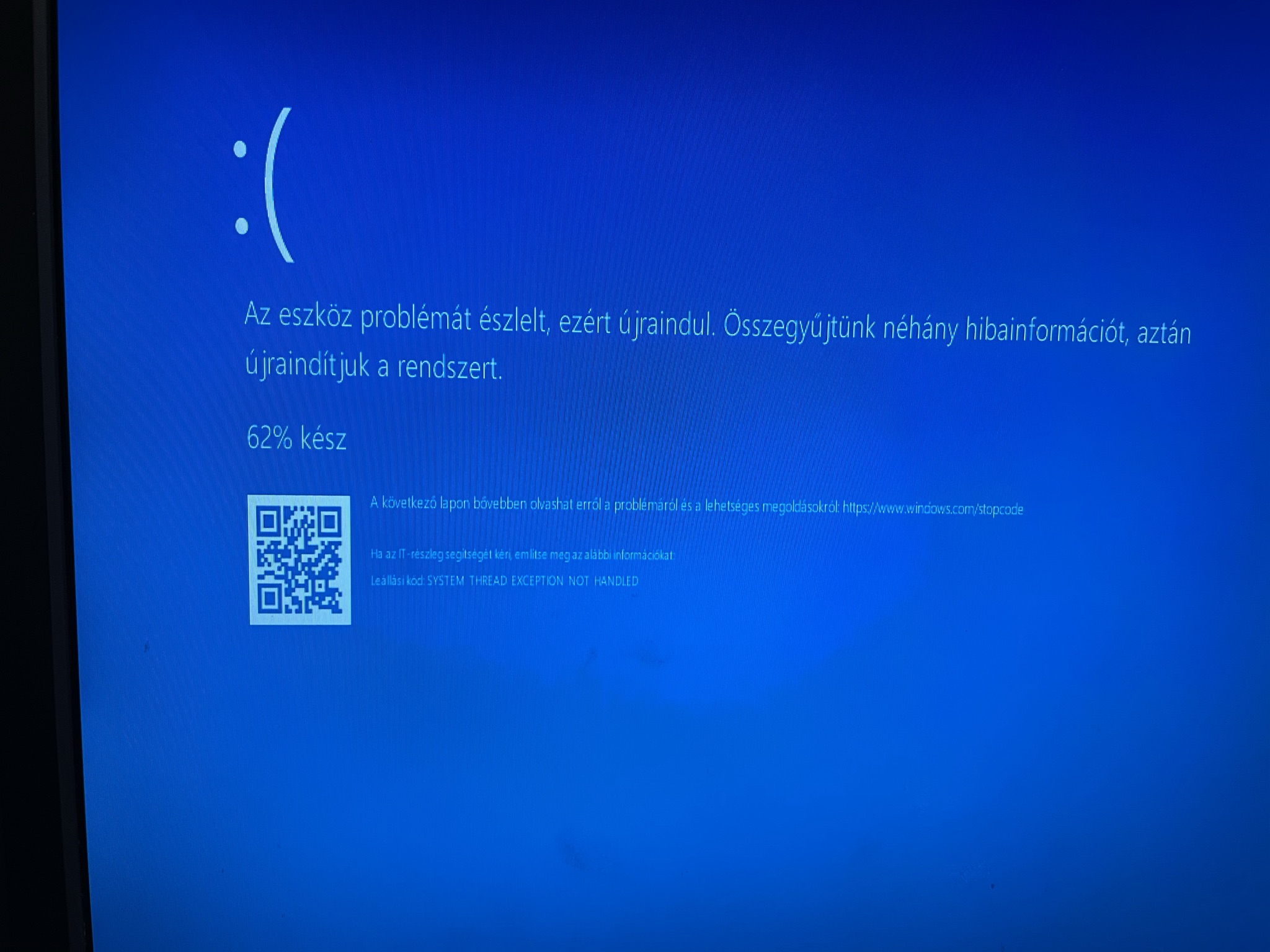 Kék Képernyő Hibaelhárítás Windows Rendszeren: Megoldások és Tippek