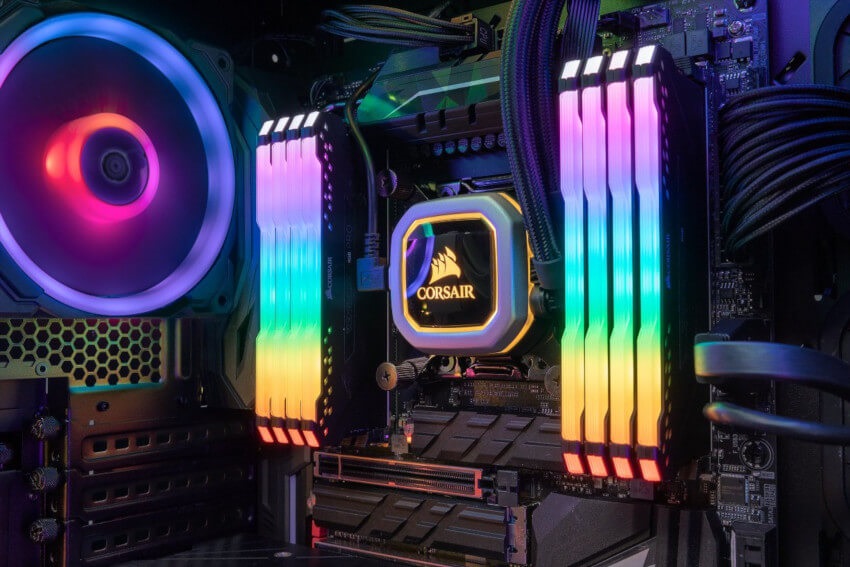 RGB Világítás a PC Építésben: Előnyök és Hátrányok