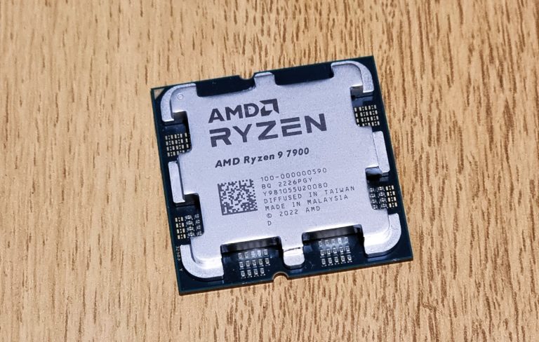 AMD RYzen 9 7900 CPU 65 W
