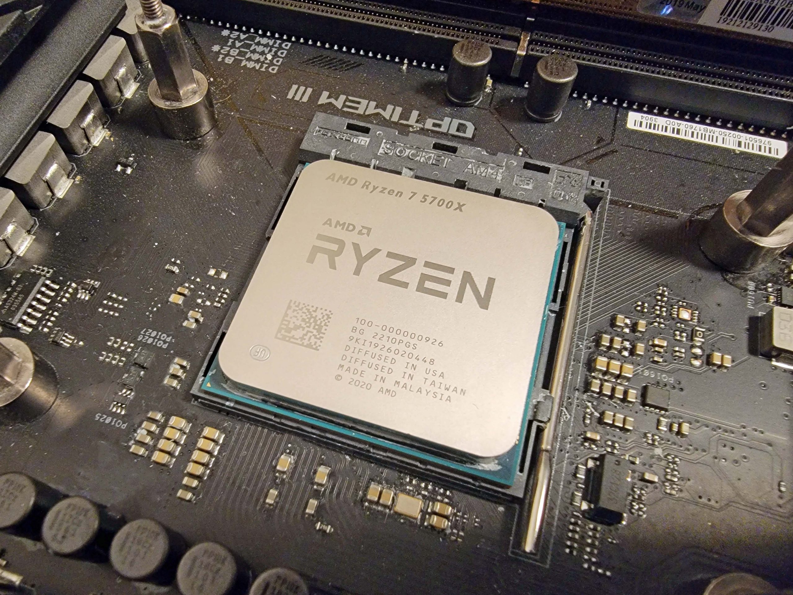 AMD Ryzen 7 5700X Processzor – Részletes leírás és teljesítmény elemzés