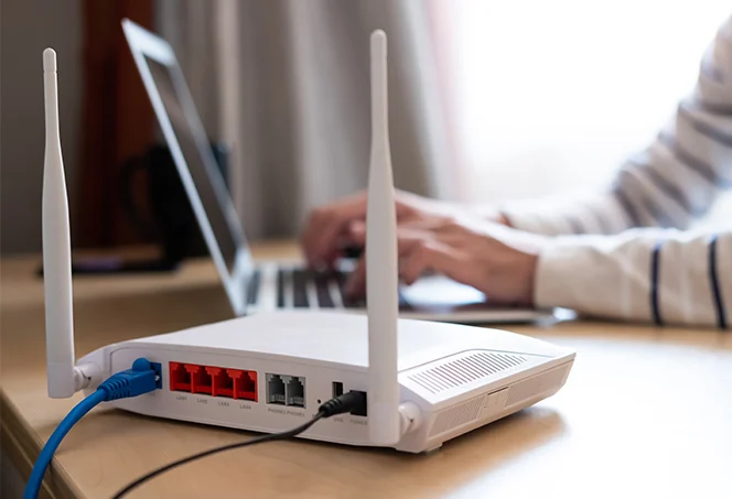 Signal-What-is-a-Router-and-What-Does-it-Do-Hero