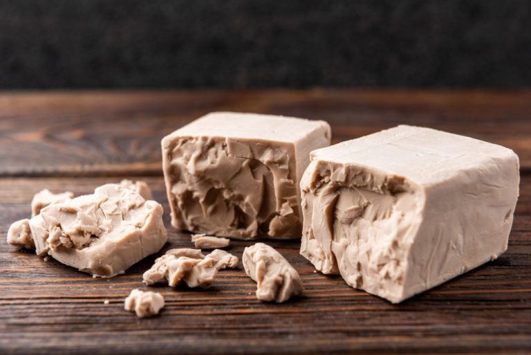 pressed-yeast-wooden-board-1024x684