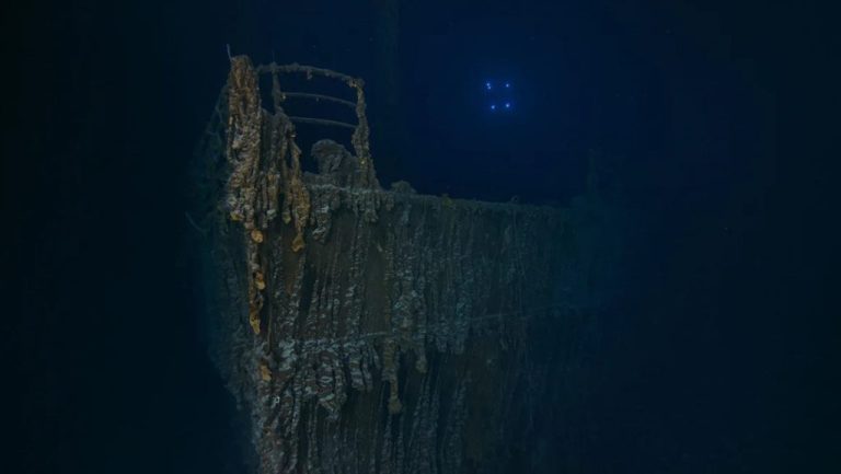 rms-titanic-inc-photo-1024x577