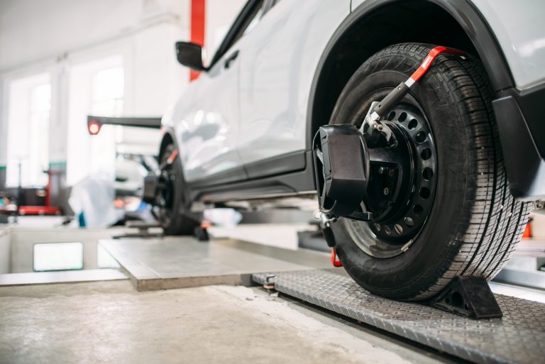 Targets on car wheels, collapse of convergence