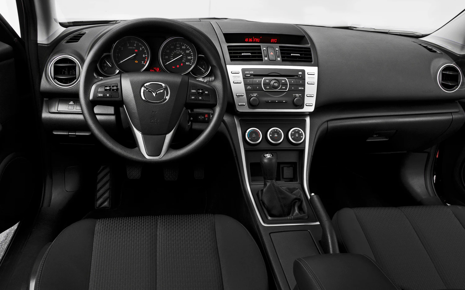 Hogyan frissítheted a navigációs rendszert a 2012-es Mazda 6 autóban TomTom rendszerrel?