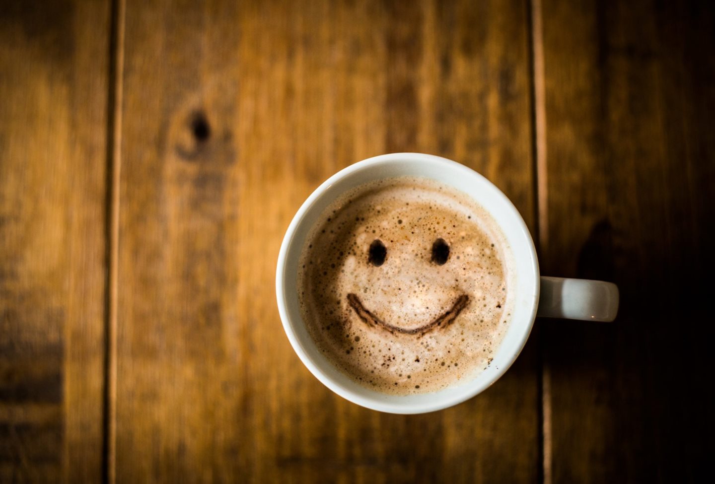 Mennyi koffein van a koffeinmentes kávéban? – Az igazság a koffeinmentes kávé koffeintartalmáról