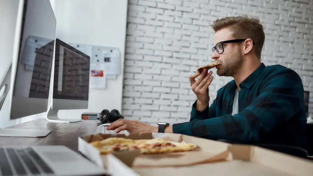 Miért érzem magam állandóan éhesnek? – A szűnni nem akaró éhség és mi áll a hátterében
