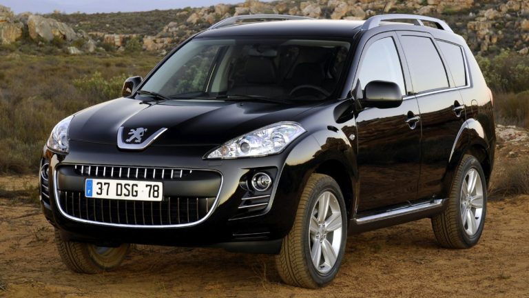 im01800-1-peugeot-4007