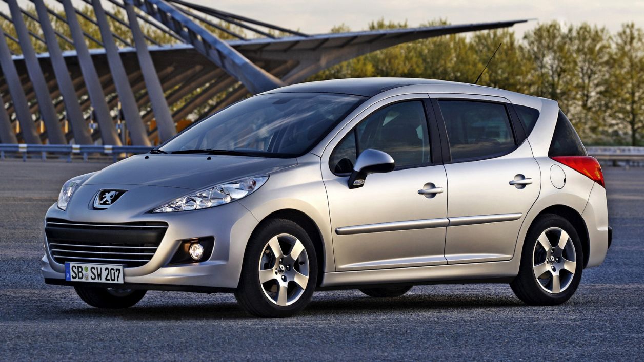 im02083-1-peugeot-207