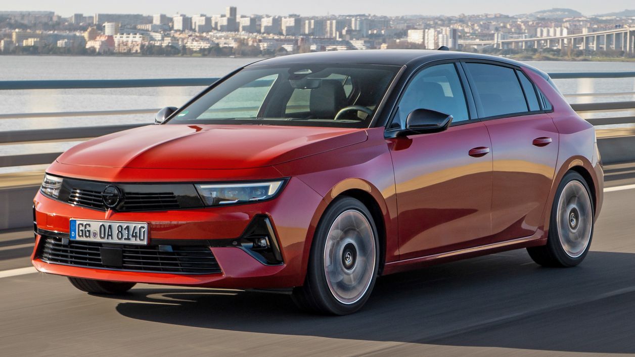 Opel Astra – A modern kompakt autó, amely minden igényt kielégít