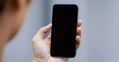 iphone-black-screen_480x480
