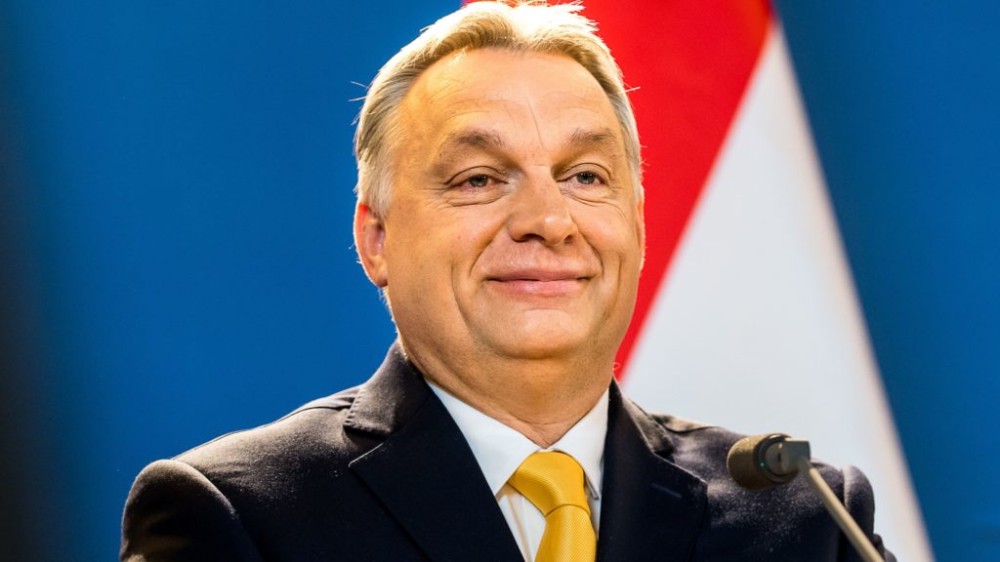 Új adómentességi intézkedések a magyar családok számára: Orbán Viktor bejelentette a két- és háromgyermekes édesanyák adómentességét