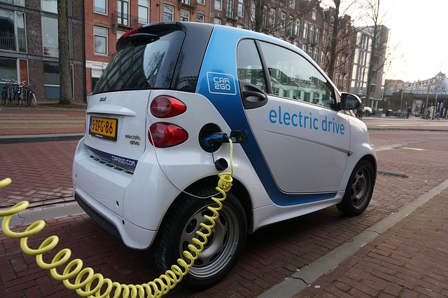 Mi a P0A94 Hibakód és Hogyan Kezelhetjük a Hibrid és Elektromos Autók Akkumulátor Problémáit?