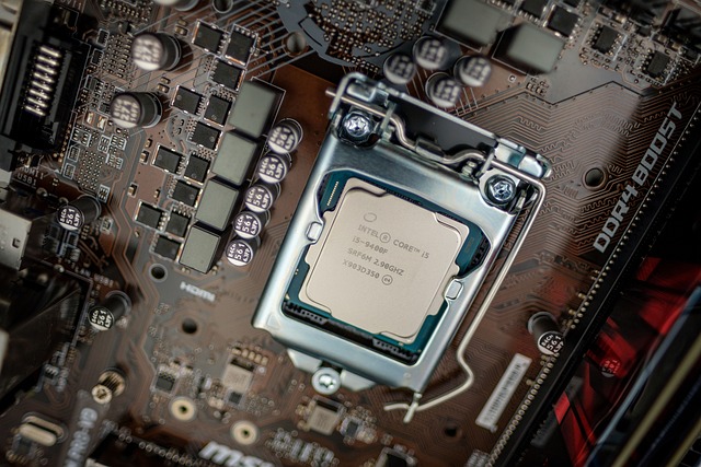 cpu-4393374_640