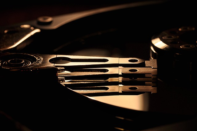 hard-drive-6134550_640