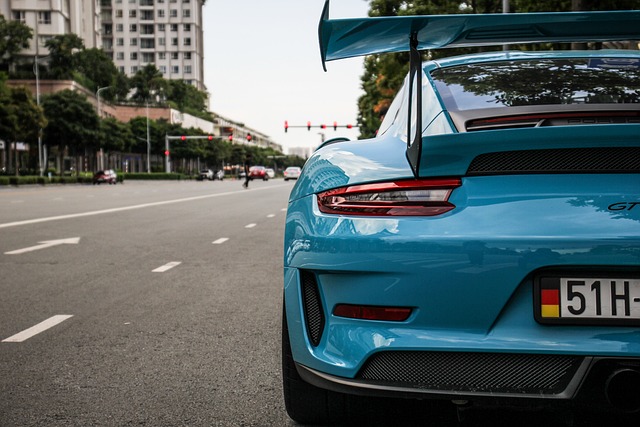 porsche-911-gt2-5795128_640