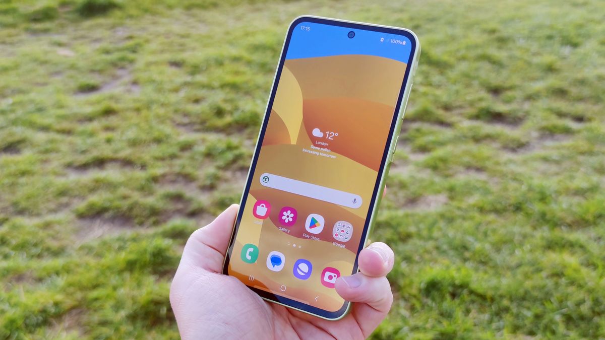Miért tűnik fakónak az új Samsung telefon képe és hogyan javítható?