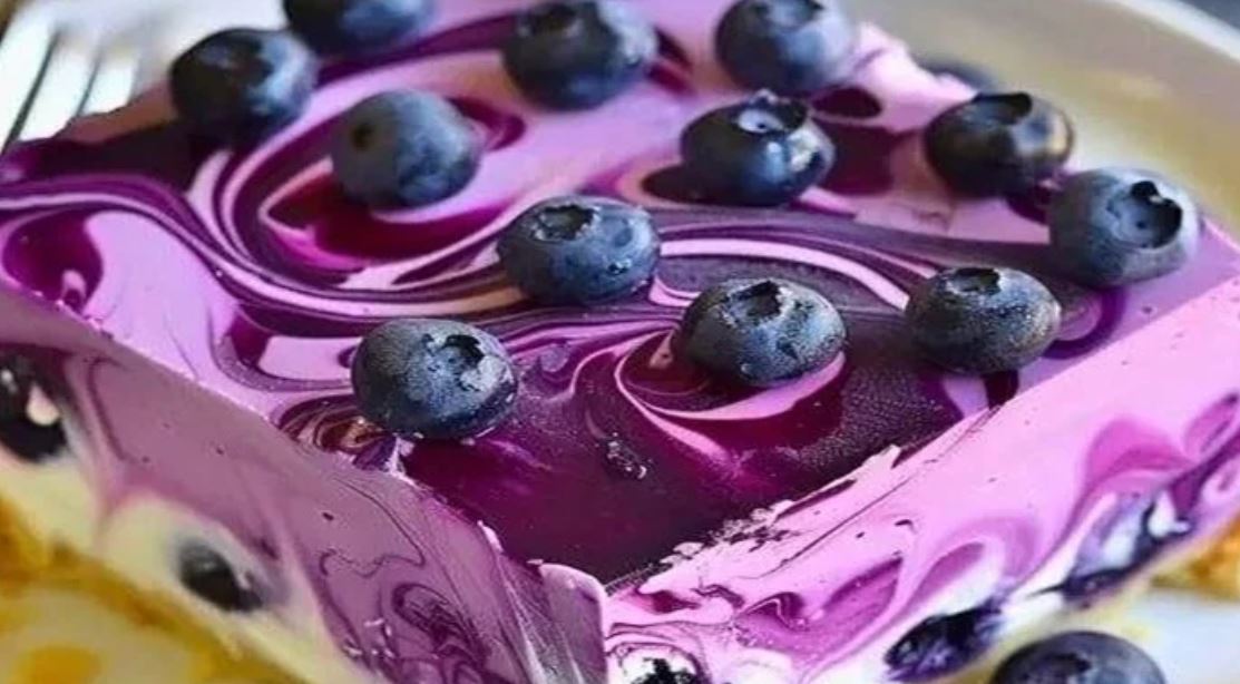 Sütés nélküli áfonyás sajttorta – egyszerű és ínycsiklandó recept