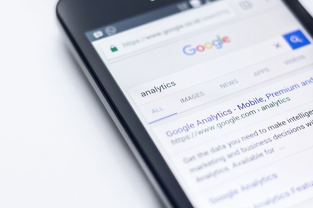 Hogyan működik a Google algoritmus? – A Google kereső optimalizálásának működése és egy egyszerű Python algoritmus példa