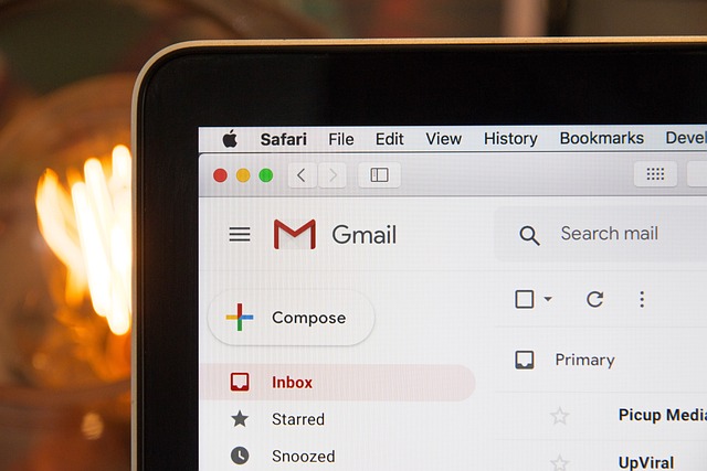 Hogyan tilthatsz le egy Gmail-felhasználót még azelőtt, hogy üzenetet küldene neked?
