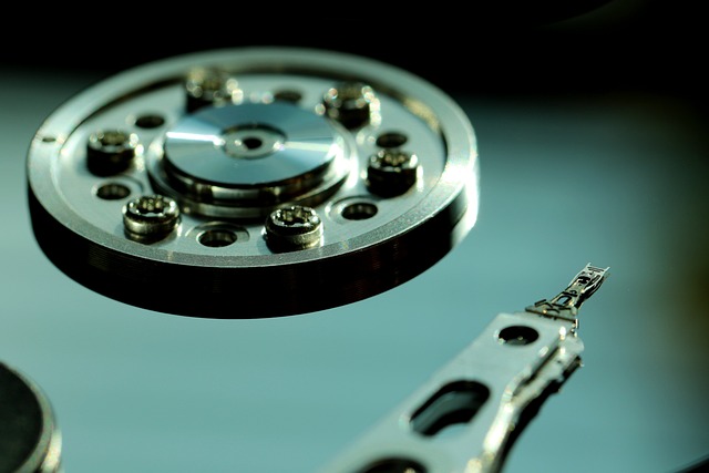 hard-disk-5793075_640