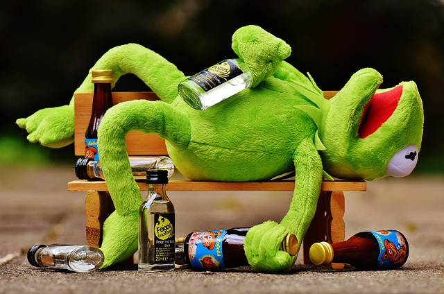 Hogyan befolyásolja az alkohol a vérben és a szondában való kimutatását? A legfontosabb tényezők és időtartamok