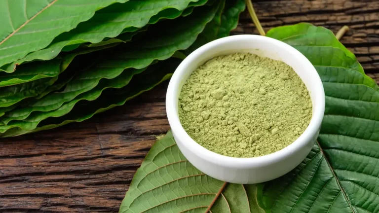 kratom-928450752