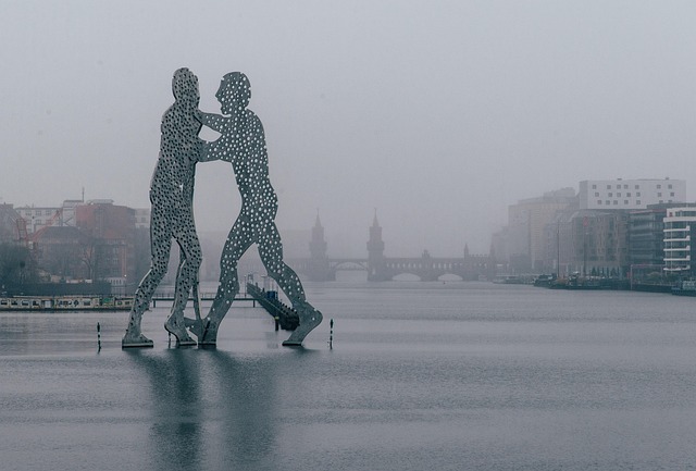 sculpture-7718299_640