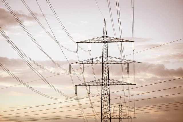 wires-7997980_640