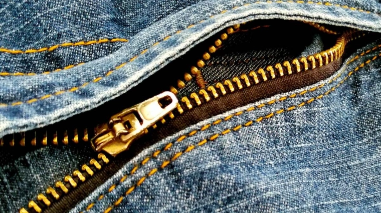 Automatizált cipzármegoldás a YKK műhelyéből: Új korszak az iparban?