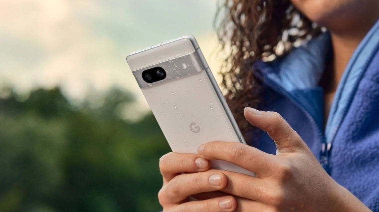 Google Pixel 7a: Akkumulátor duzzadás miatti javítási program és kompenzációs lehetőségek