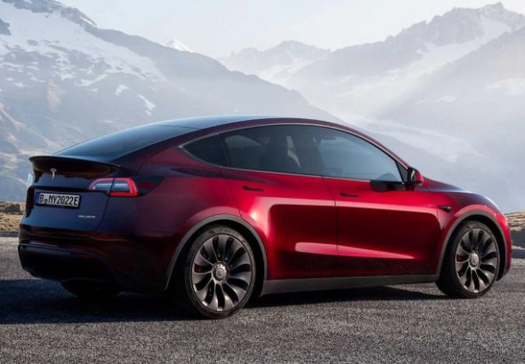 Elon Musk politikai megnyilvánulásai éreztetik hatásukat a Tesla gazdasági helyzetén?