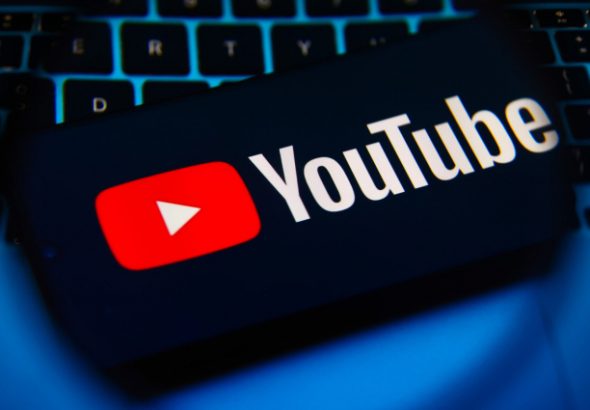 A YouTube egyre inkább az igazi videókat keresi, miközben mesterséges intelligenciával is kísérletezik