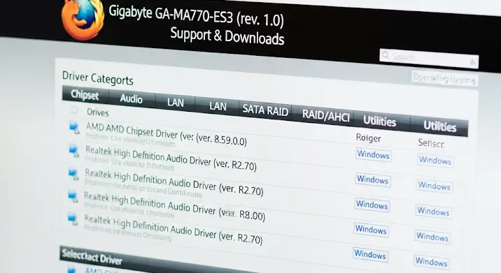 Gigabyte GA-MA770-ES3 illesztőprogramok: hol találsz drivert?