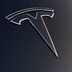 Hatalmas bírságot kapott a Tesla