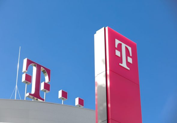 A Telekom országosan beizzította a 4000 Mbit/s-os turbó netet, de van egy csavar: egyes szerencséseknek 8000 Mbit/s száguldás is jár