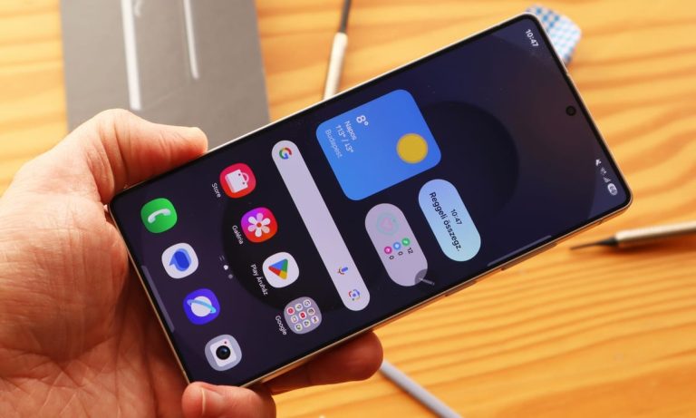 Kíváncsi vagy, mikor kapja meg a nagy szoftverfrissítést a Samsung mobilod? Itt a menetrend, amin te is megnézheted!