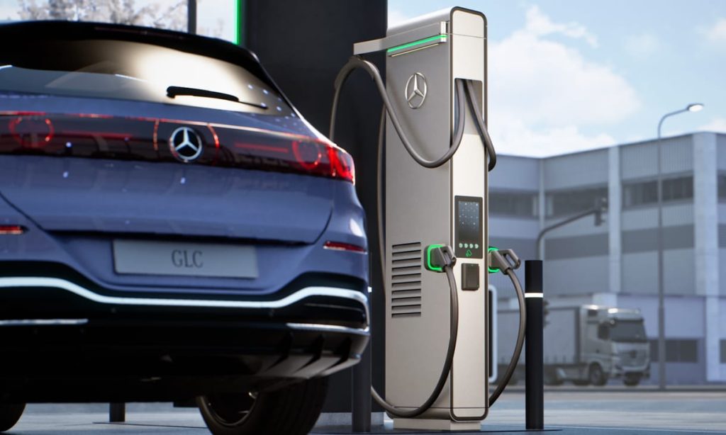 Mercedes: Végre itt az új, szupergyors töltő az elektromos autódhoz!