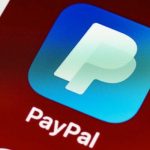 Minek macera, ha van link? A PayPal megújult: küldj pénzt egy kattintással!