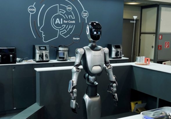 Robotszakács a konyhában? Köszi, de a lecsót még én keverem!