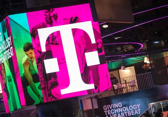 Ne lepődj meg, ha a napokban elmegy a net vagy a telefon: jön a hálózatfejlesztés a Telekomnál!