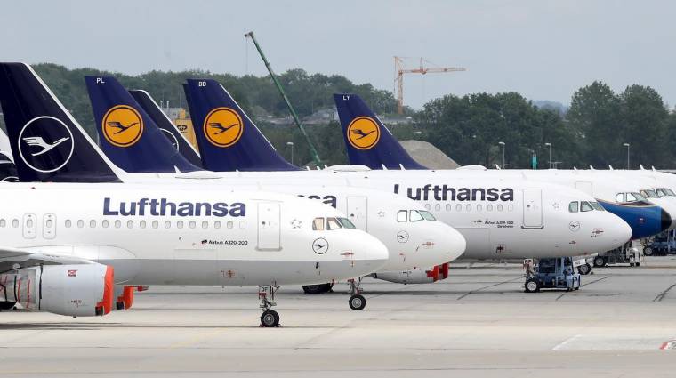 Eljött a nap, amitől sokan rettegtek? A Lufthansa ezreket küld el, mert az AI átveszi a munkát!